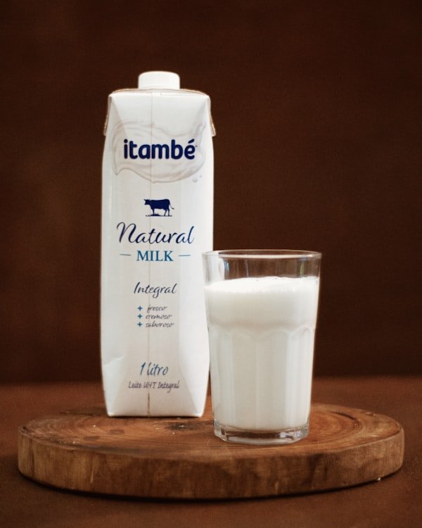 Fresh Cow Milk